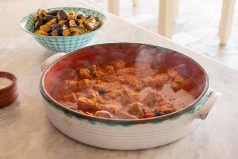 Greek Cooking Class with a Local Chef, Wine, & Meal in Drios Drios: Greek Cooking Class with a Chef, Wine, and Meal