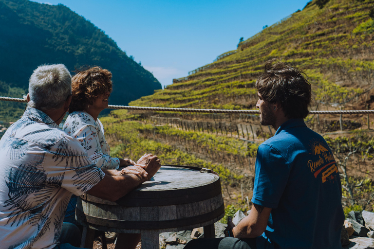 Excursão de 1 dia fora da estrada no oeste da Madeira, com traslado