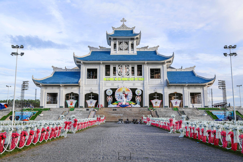 Hue: Phong Nha Cave Day Trip with Lunch and Boat Ride