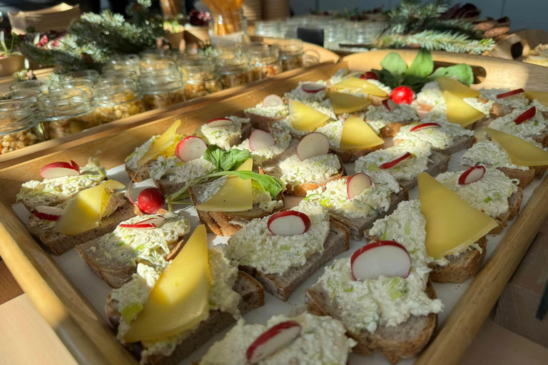 Ljubljana: Farm-to-Table Local Delicacies with Terroir Wines