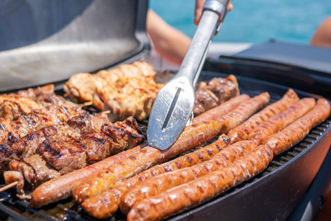 Propriano: BBQ Boat rental without a license for aperitifs or lunch at sea Lunch / Barbecue at sea (midday)