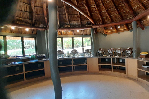 Cape Town Aquilla big sunset safari With transport & food aquila sunset bestseller