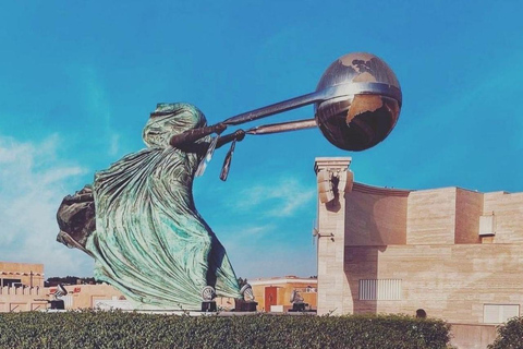 Doha: City Tour with Lusail/Gewan & Pearl Island/Souq in 6Hr Day Sharing Tour