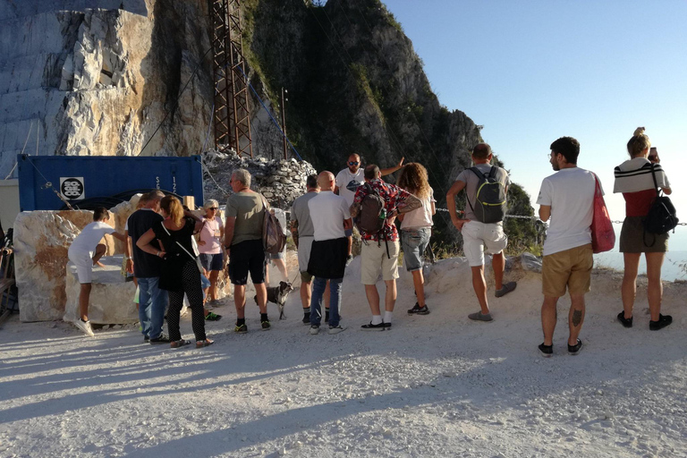 Från Florens: Dagsutflykt till Pisa, Lucca och Carrara Marble