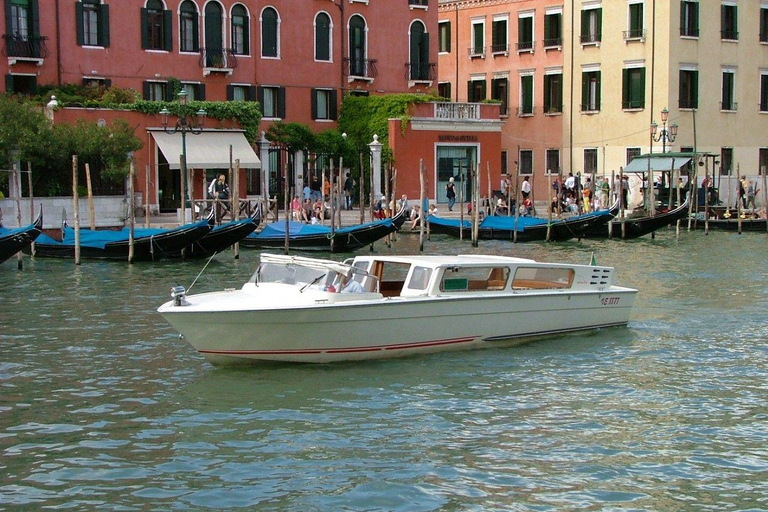 Från Venedig: Murano och Burano privat tur med transfer6-timmars privat engelsk rundtur i Murano och Burano med lunch