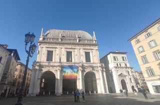 Private Tour durch Brescia: Historische Plätze und berühmte Sehenswürdigkeiten