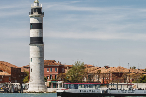 Venedig: Murano und Burano Bootsfahrt mit GlasbläsershowAbfahrt vom Bahnhof Santa Lucia