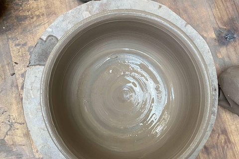 Nairobi: Pottery Class with Expert Instructor