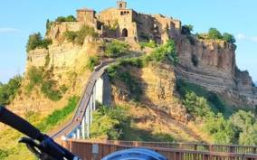 Civita di Bagnoreggio: eBike Tour of the 'The Dying City'