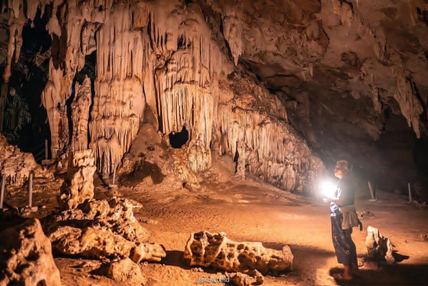 Pai: Höhle Tham Lod, Aussichtspunkt, mit Sonnenuntergang am Nachmittag