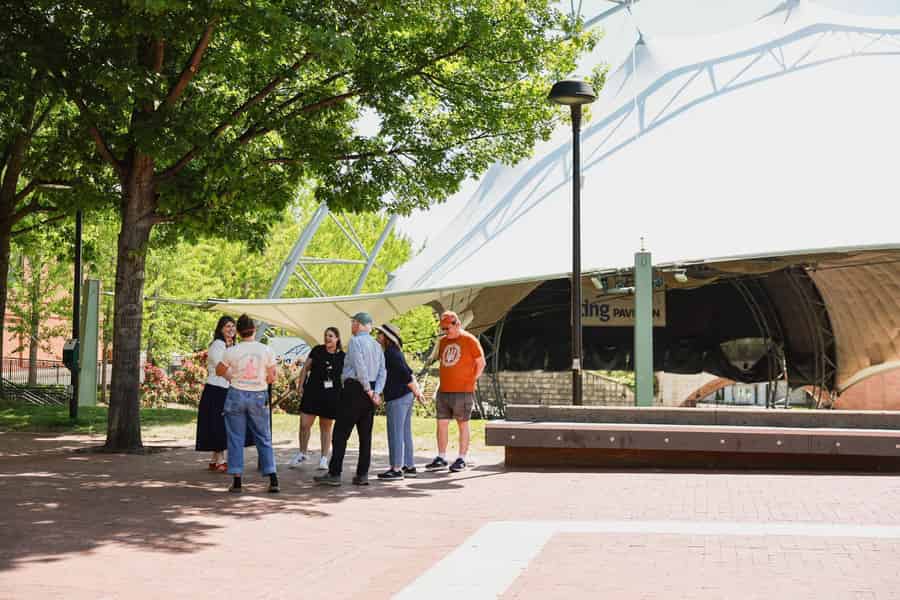 Charlottesville: Geschichts- & Kultur-Rundgänge im Stadtzentrum. Foto: GetYourGuide Charlottesville: Geschichts- & Kultur-Rundgänge im Stadtzentrum. Foto: GetYourGuide