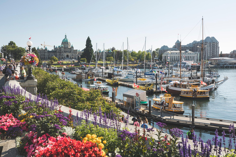 From Vancouver: Victoria Tour with Ferry & Butchart Gardens