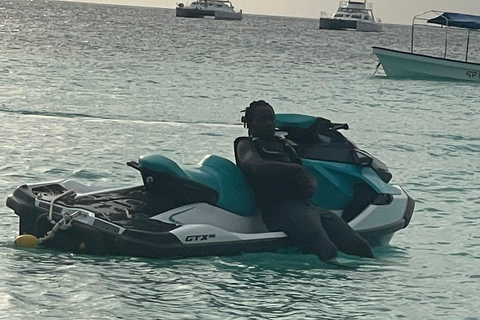 Zanzibar water sports happy hour: jet ski -soufa-kaiak