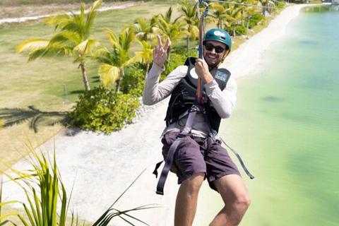 Punta Cana: Jet Ski &amp; Aqua Splash AdventurePunta Cana: avventura in moto d&#039;acqua e acquascivoli