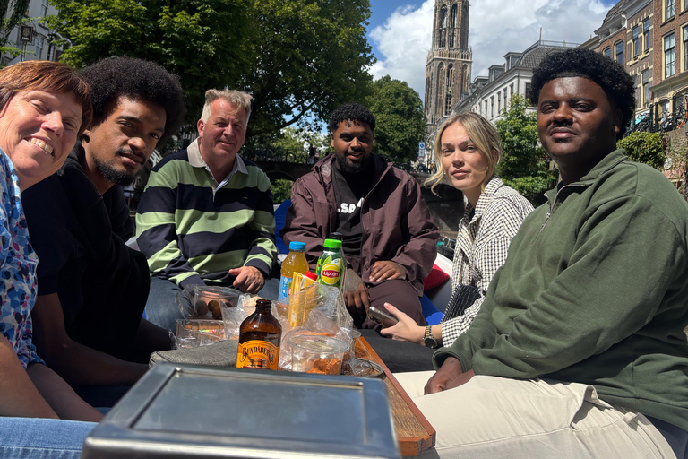 Utrecht: Private Electric Boat Tour with Local Skipper 3 hours long tour