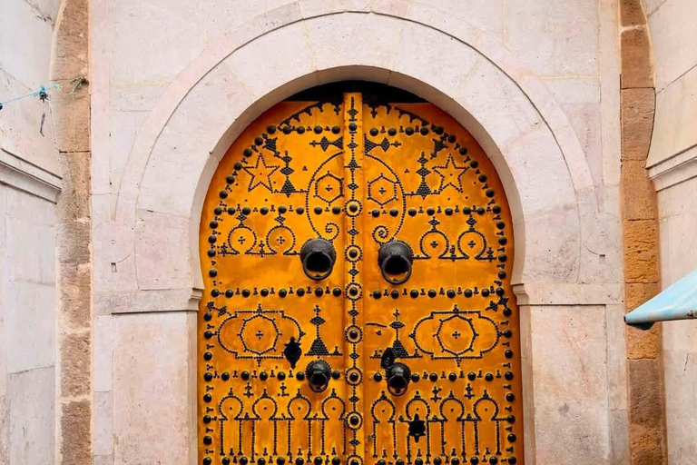Tunis: Medina & Bardo Museum Private Tour with Tickets