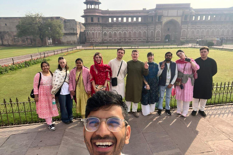 Same Day Taj Mahal Tour By Car From Delhi Tour With Govt. approved Guide Only.