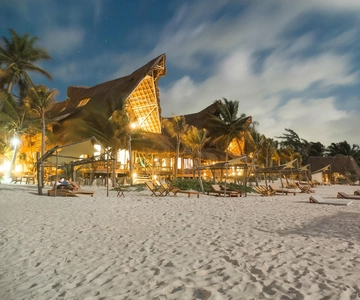 Tulum: Ahau de Noche Dinner with Drinks and Hotel Transfer