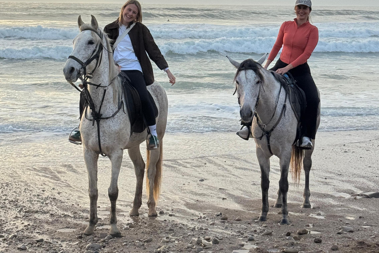 Taghazout: Private Horse Ride on Banana Beach with Pickup