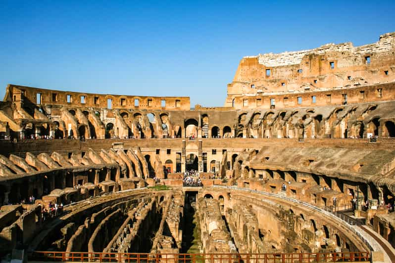 colosseum underground and ancient rome tour