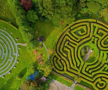 Wicklow: Greenan Farm, Museums & Maze with Animal Feeding