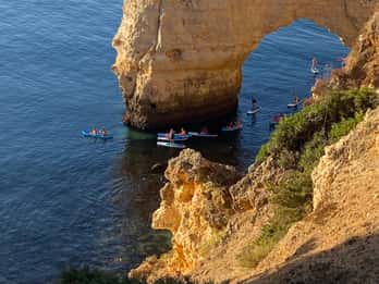 Da praia de Benagil: tour guiado de caiaque pela caverna de Benagil