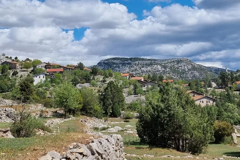 Side:Golden Cradle Cavern & Ormana Village Tour City of Side: Altınbeşik Cave, Buttoned Houses & Ormana Tour