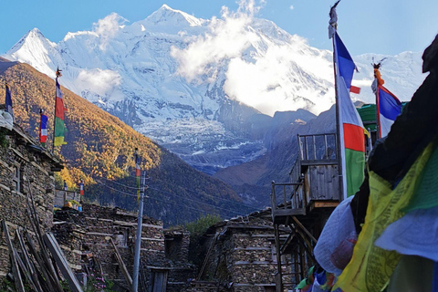 15 Días Circuito del Annapurna y Trekking al Lago Tilicho Desde Katmandú