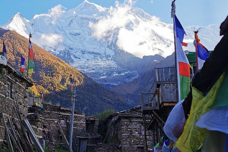 15 Días Circuito del Annapurna y Trekking al Lago Tilicho Desde Katmandú