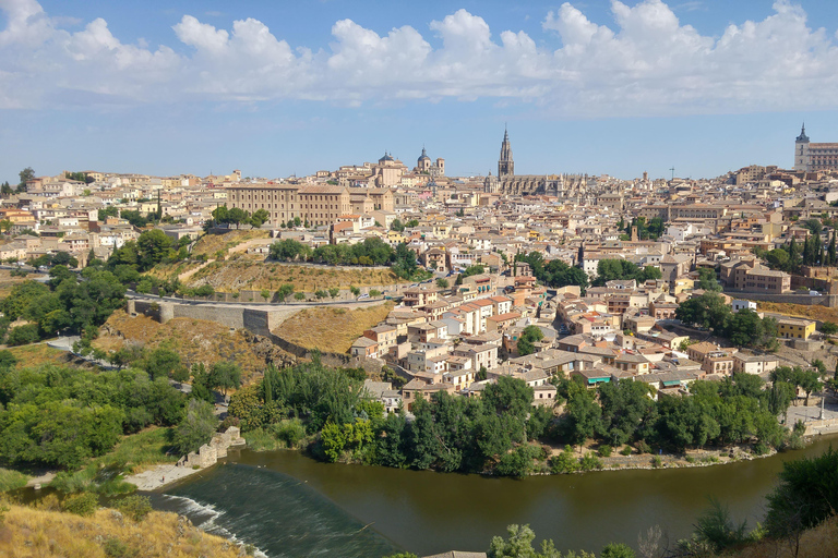 From Madrid: Toledo Private Guided Tour with Hotel Pickup