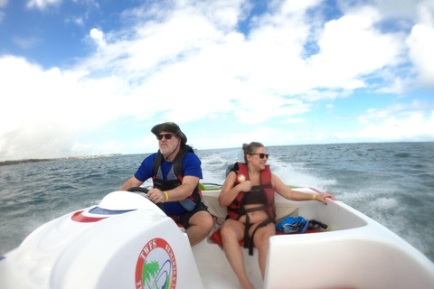 Punta Cana: Speedboat Ride Bavaro Beach