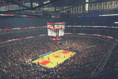 Chicago: Chicago Bulls Basketball Game Ticket Regular Seating