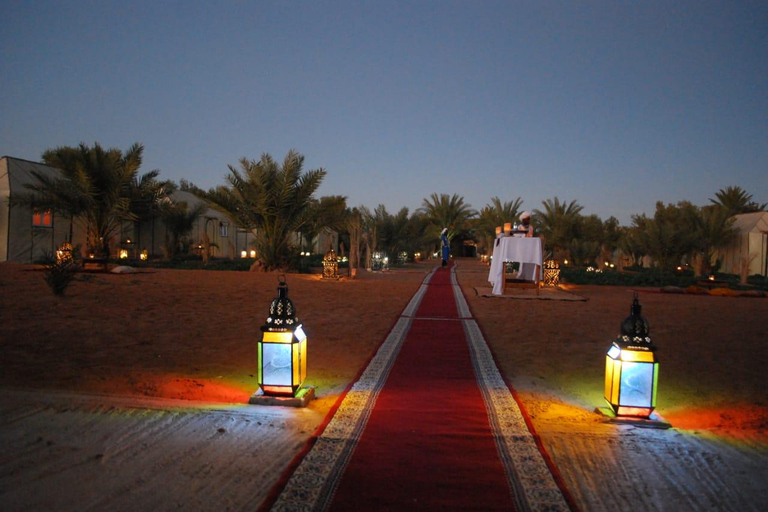 De Marrakech: Aventura de 4 dias/3 noites no deserto até Fes