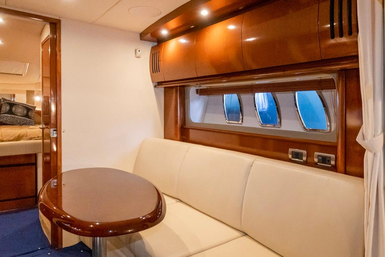 Fort Lauderdale: Private Yacht Cruise 4-Hour Private Yacht Cruise