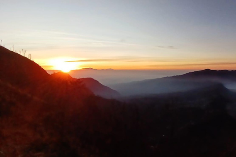 Från Yogyakarta: Tumpak Sewu &amp; Mount Bromo soluppgångsturDelad tur med logi och inträdesbiljett