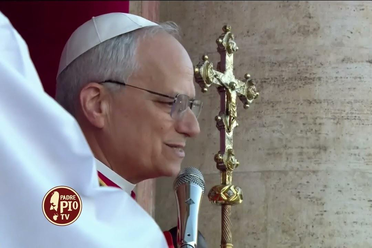 Vatican City: Papal Audience and St.Peter's Basilica Tour vatican : Papal Audience, St.Peter's Basilica spanish Tour