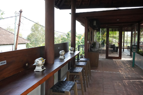 Ubud: Silversmyckeskurs med tillgång till pool