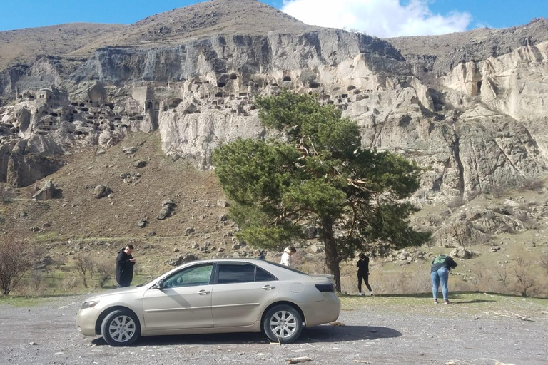 Tbilisi: Vardzia Caves, Rabati Castle and Borjomi Day Trip