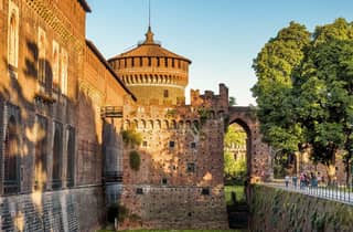 Von Mailand aus: Schloss Sforza und Michelangelos Pietà Rondanini