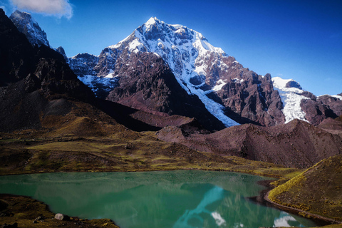 Une aventure inoubliable : Trek de l'Ausangate, Montagne de l'Arc-en-ciel et