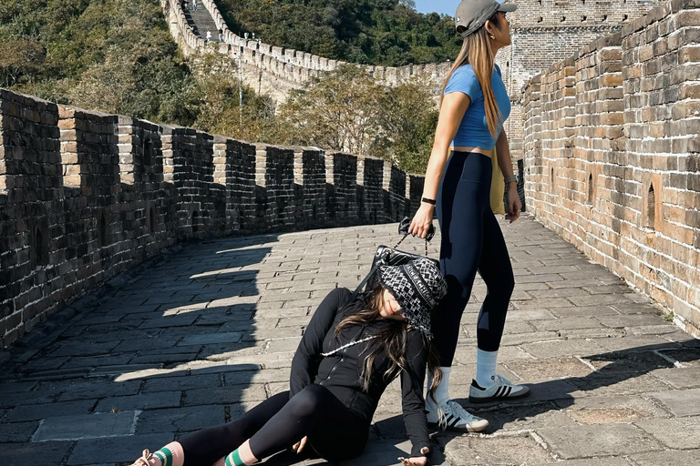 Busda: Mutianyu Great Wall & Ming Tomb Group/Private Tour Mutianyu Great Wall & Ming Tomb +XR Experience Private Tour