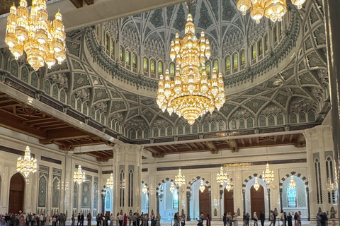 Understanding Oman – Cultural city tour in German in Muscat.