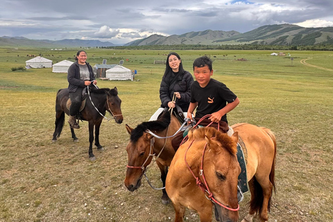 Nomad Family Home Stay in Arkhangai Province