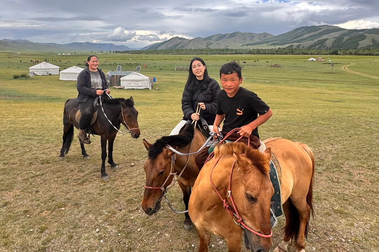 Nomad Family Home Stay in Arkhangai Province