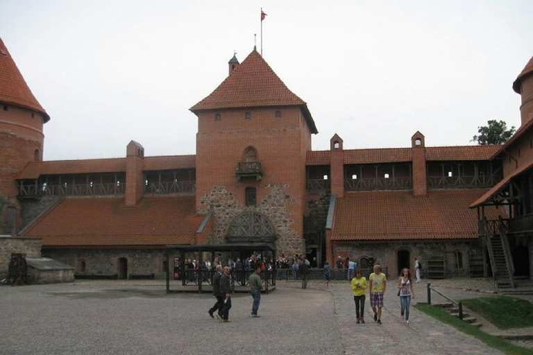 Kaunas: Vilnius and Trakai Island Castle Private Tour