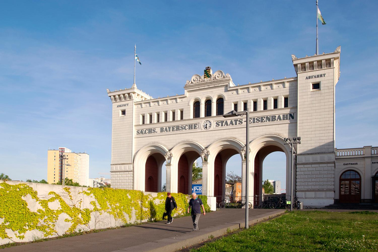 Leipzig: tour privado en bicicleta con guía local certificado.Leipzig: recorrido privado en bicicleta con guía certificado y conocedor de la zona