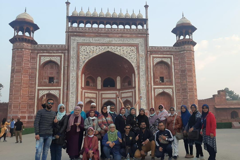 3-dagars rundtur i Delhi, Agra, Fatehpur Sikri och VrindavanRundresa med allt inkluderat