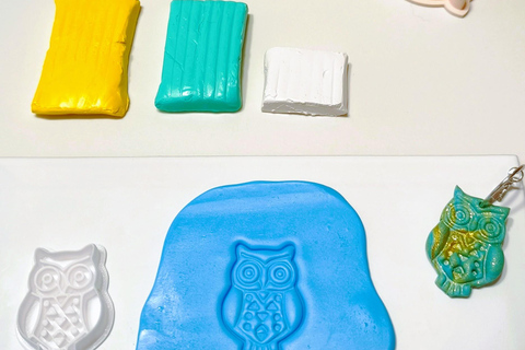 Athens: Jewelry-Making Workshop with Drink