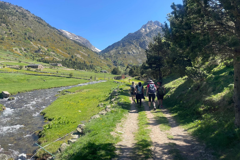 Andorra: Incles Valley Lakes Guided Hike