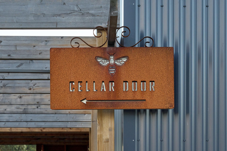 Richmond, TAS: Killara Distillery Cellar Door Guided Tasting